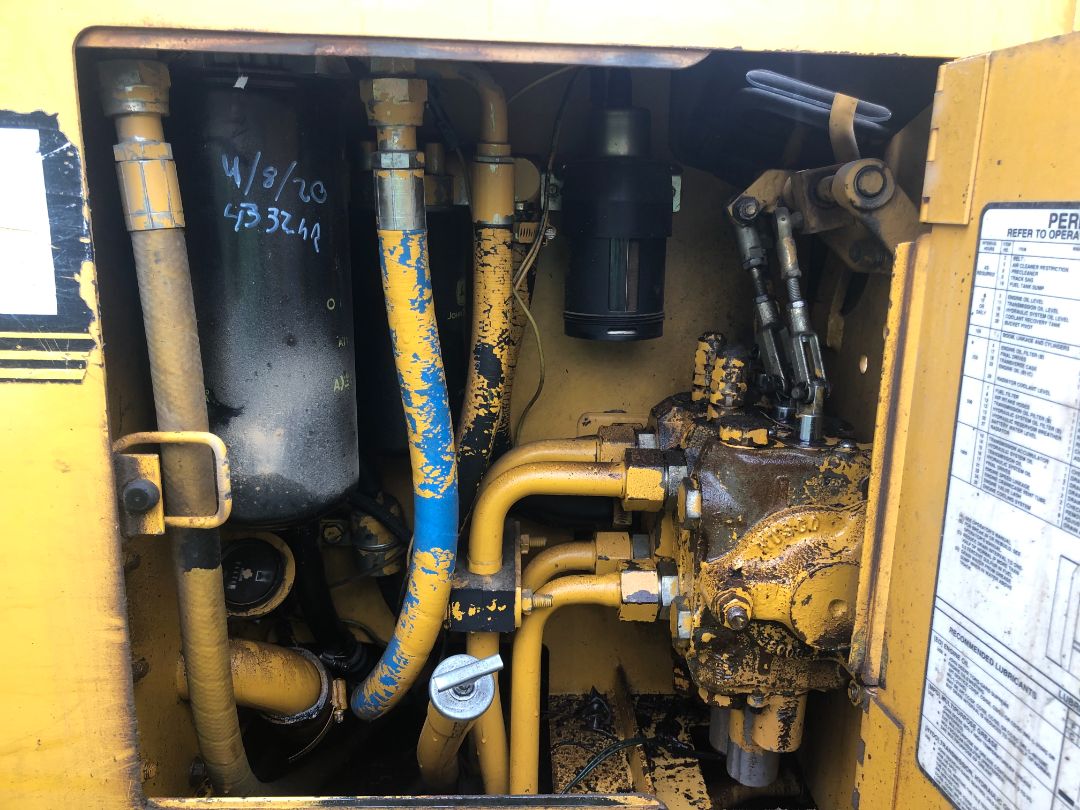 1995 DEERE 555G TC - Image 20